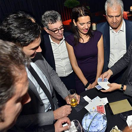 magicien mentaliste entreprise séminaire brive limoges périgueux cahors aurillac arbre de noël